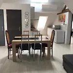 Deluxe Design - Center Cosy *