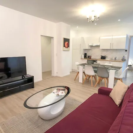 Deluxe Design - Center Cosy קולמר