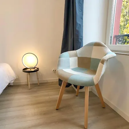 Deluxe Design - Center Cosy *