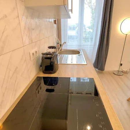 Deluxe Design - Center Cosy קולמר